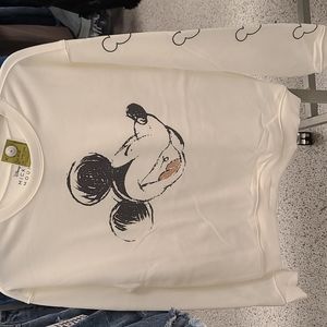 Disney Mickey Mouse sweatshirt